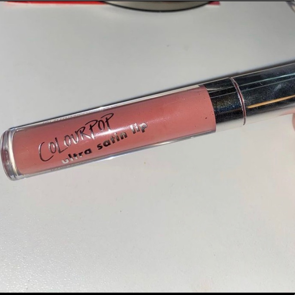 colourpop lipstick!